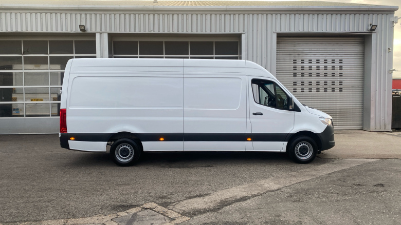 Mercedes-Benz Sprinter 315Cdi L3 Diesel Rwd 3.5t H2 Pro Van